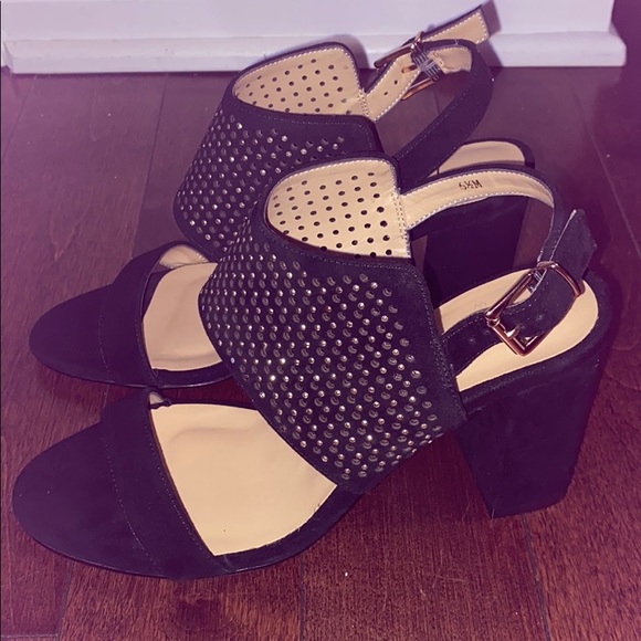 Neiman Marcus Black and Gold Block Heels Sandals - Picture 2 of 6